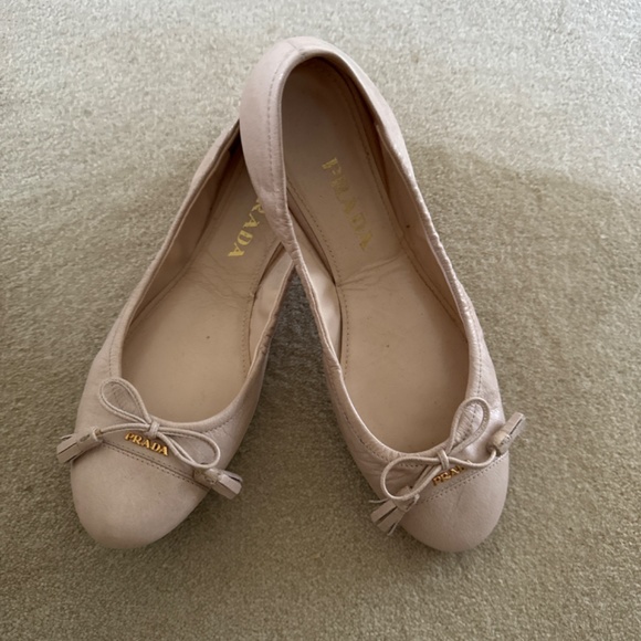 Prada Flats - Picture 3 of 5